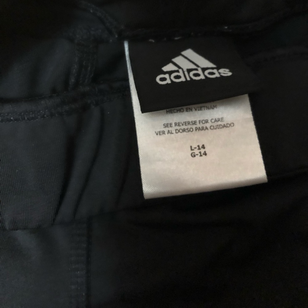 SALE! Adidas sports bra/sweats✔️ - Picture 5 of 8